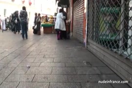 Petite fille arabe kahba vedio